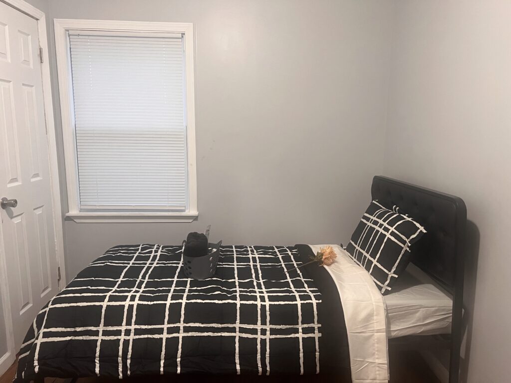 Independent bedroom